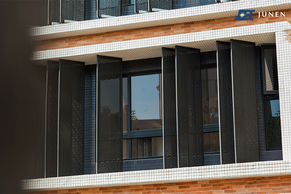 Mirai City Buliding Facade