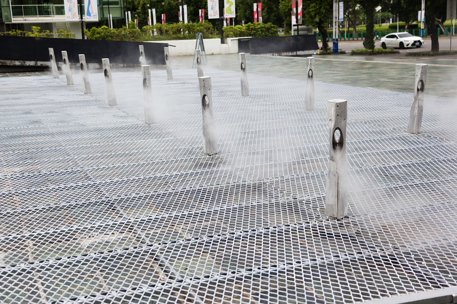 台北市立美術館 X site|金屬擴張網實現會呼吸的城市地景