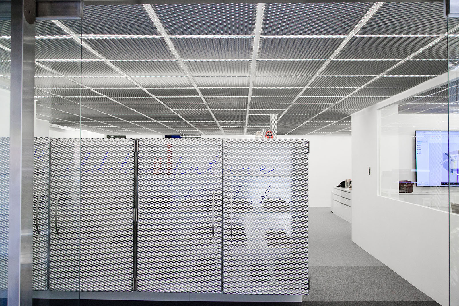 萊茲特資訊科技室內裝修