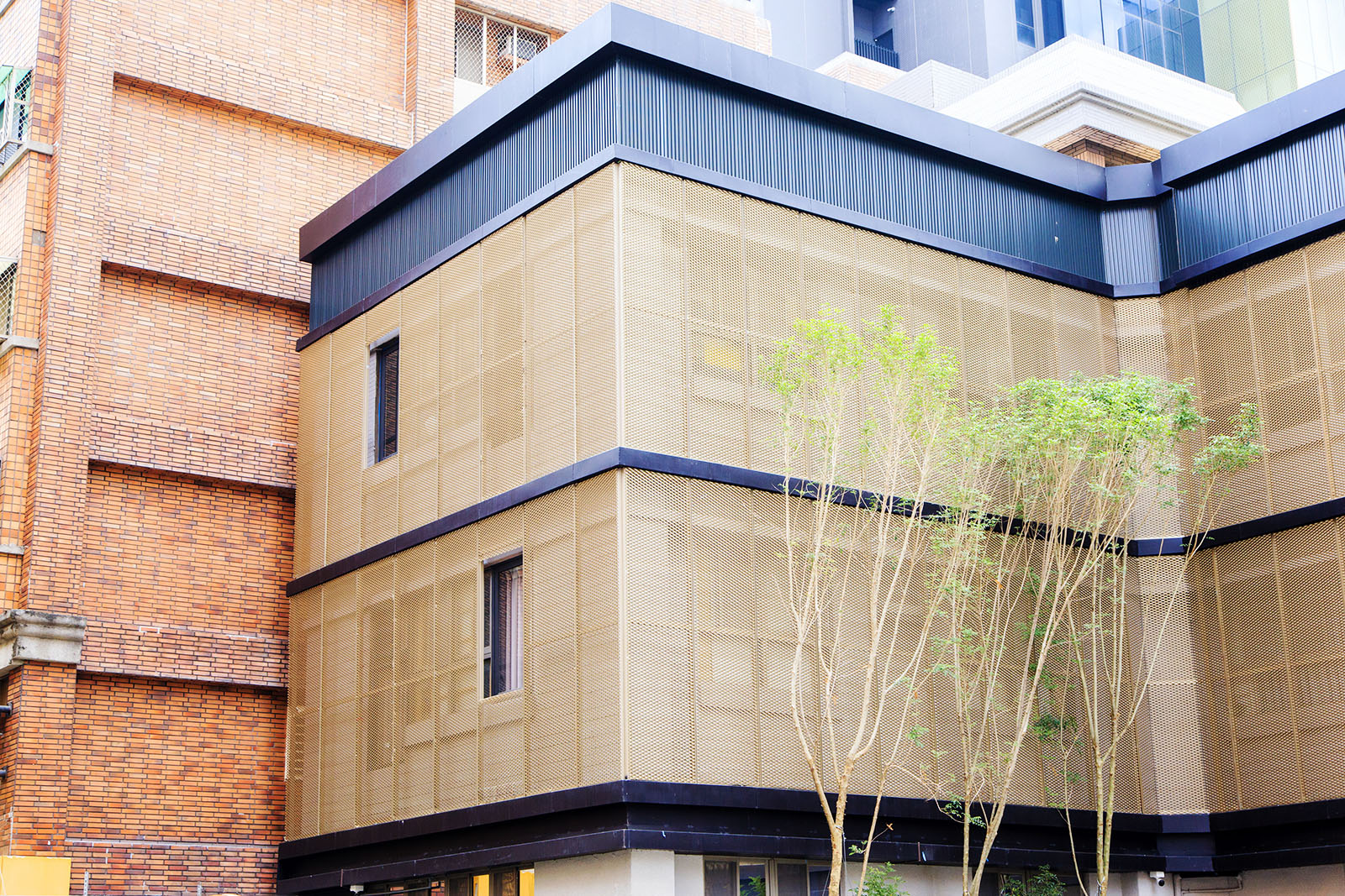 韻藏中餐廳-金屬網外牆